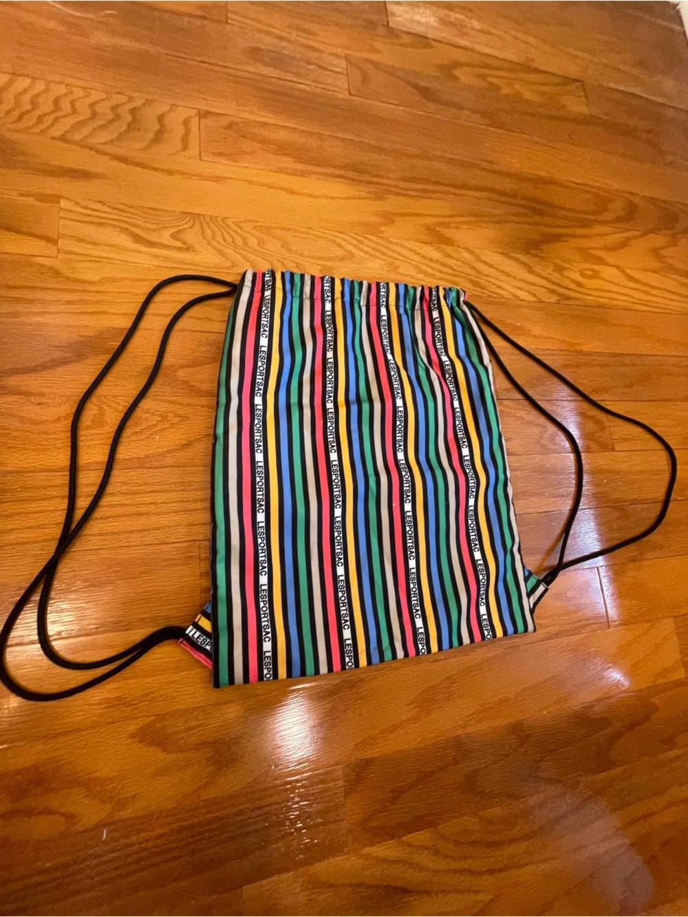 Lesportsac drawstring cinch